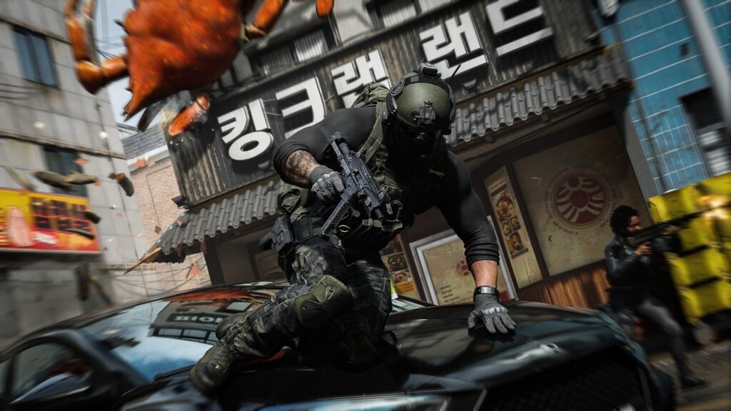 Soldado em cima de um carro numa rua com letreiros coreanos em Call of Duty: Modern Warfare 4