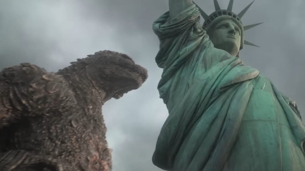 Godzilla passa ao lado da Estátua da Liberdade, em Nova York, na cena do teaser de Godzilla Minus Zero