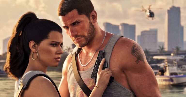 Jason Duval e Lucia Caminos lado a lado em uma marina de Vice City, com prédios e um helicóptero ao fundo, em captura oficial de GTA VI
