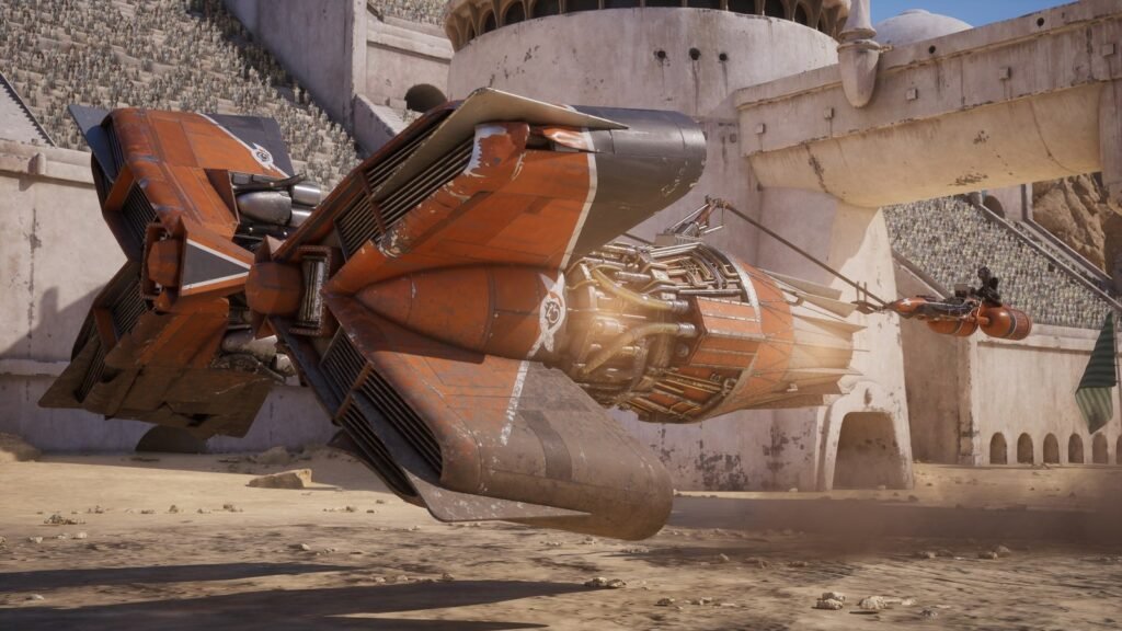 Podracer laranja de dois motores voa rente ao chão diante das arquibancadas de pedra de uma arena em Star Wars: Galactic Racer